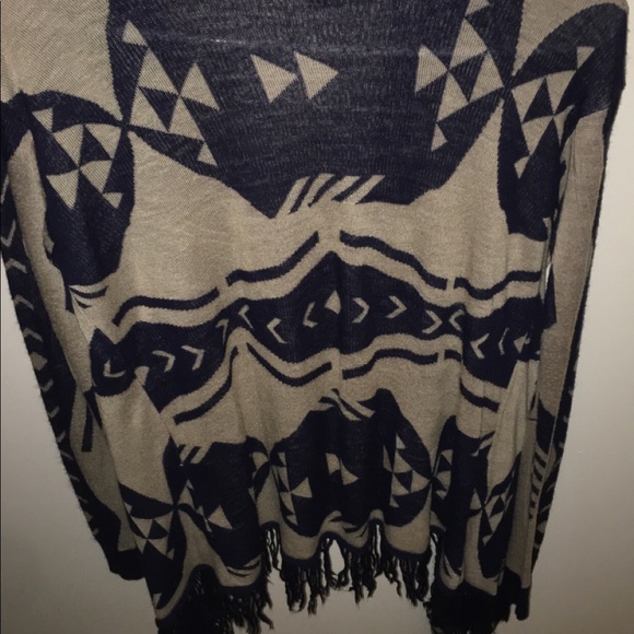 Cardigans - Picture 3 of 3